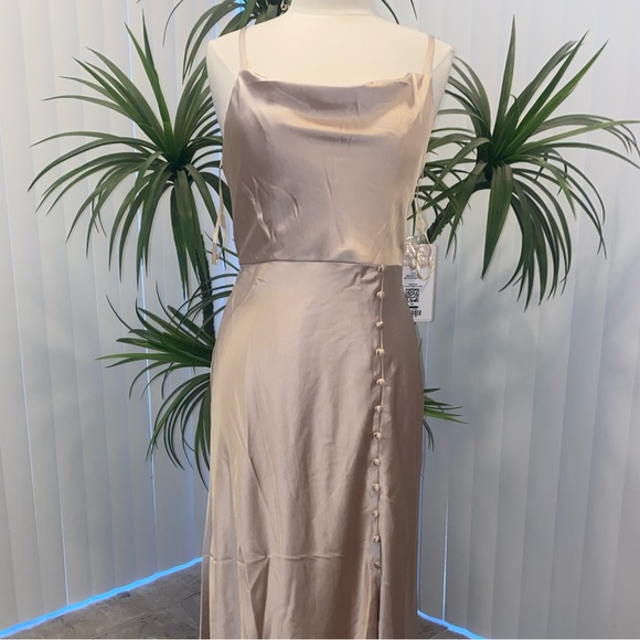 NWT👗REVELRY BILLIE SILK BRIDESMAID DRESS 👗 - Picture 1 of 11